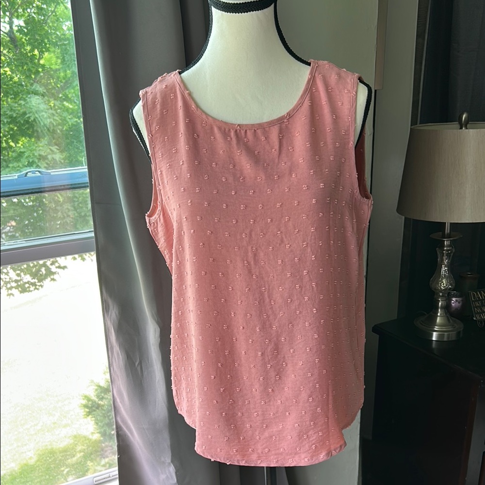 SHEIN Pink Tank Top Blouse with Classic Silhouette